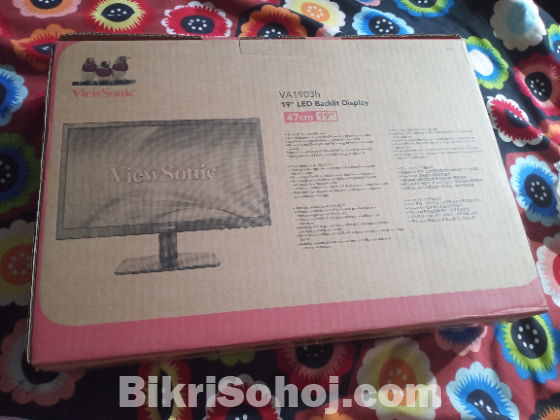 Computer Monitor বিক্রি হবে।